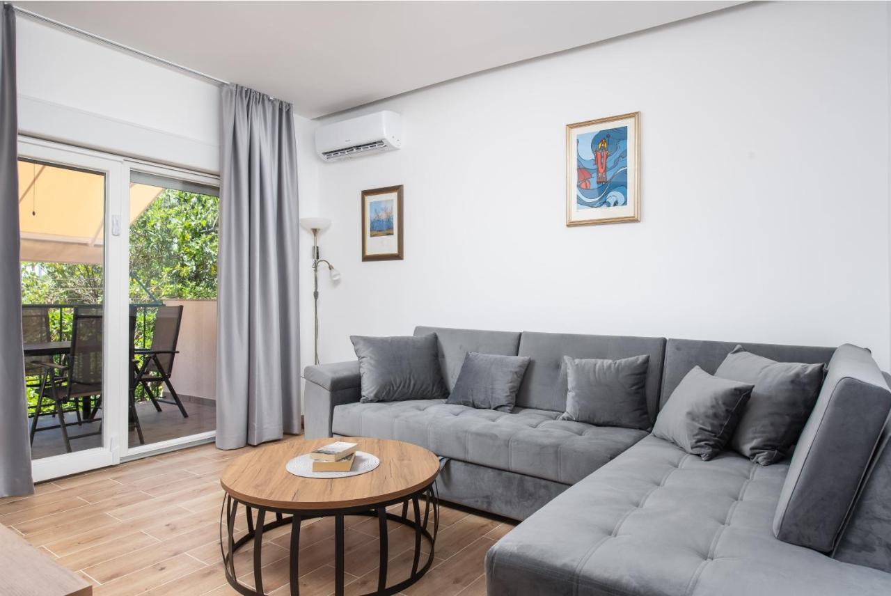 Apartment Kiki Kaštel Štafilić Εξωτερικό φωτογραφία